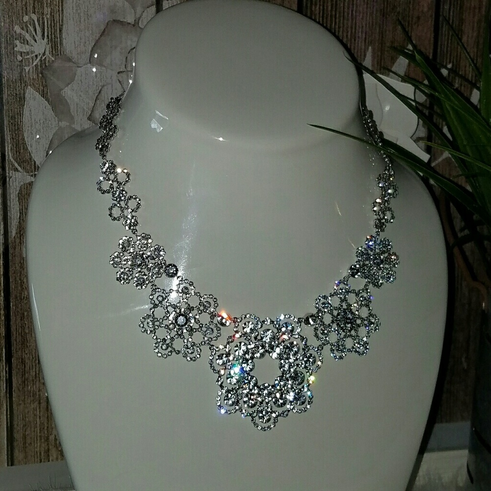 Kate spade Crystal lace necklace - Picture 3 of 3